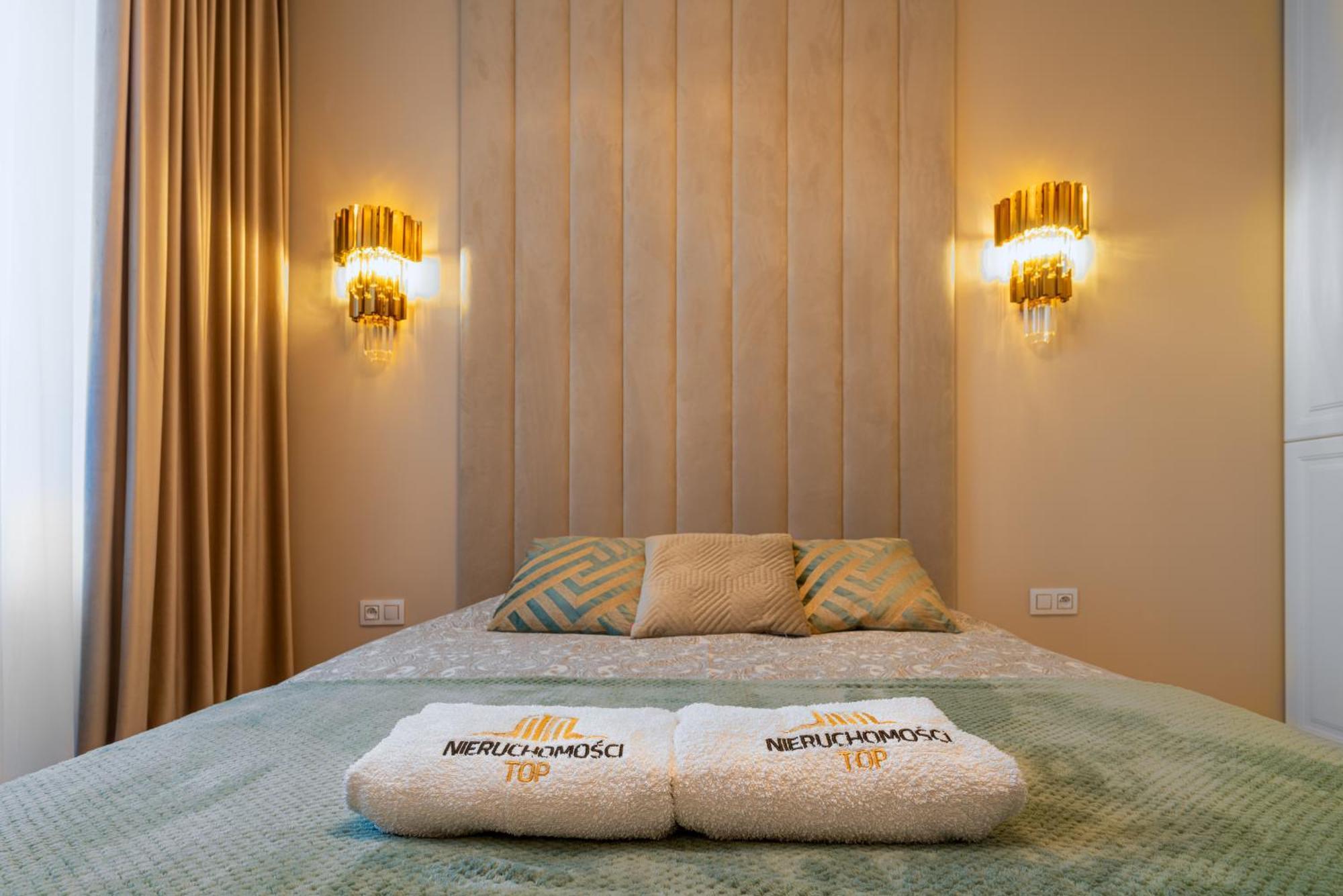 Apartament Versace Jana Pawla วรอตซวาฟ ภายนอก รูปภาพ