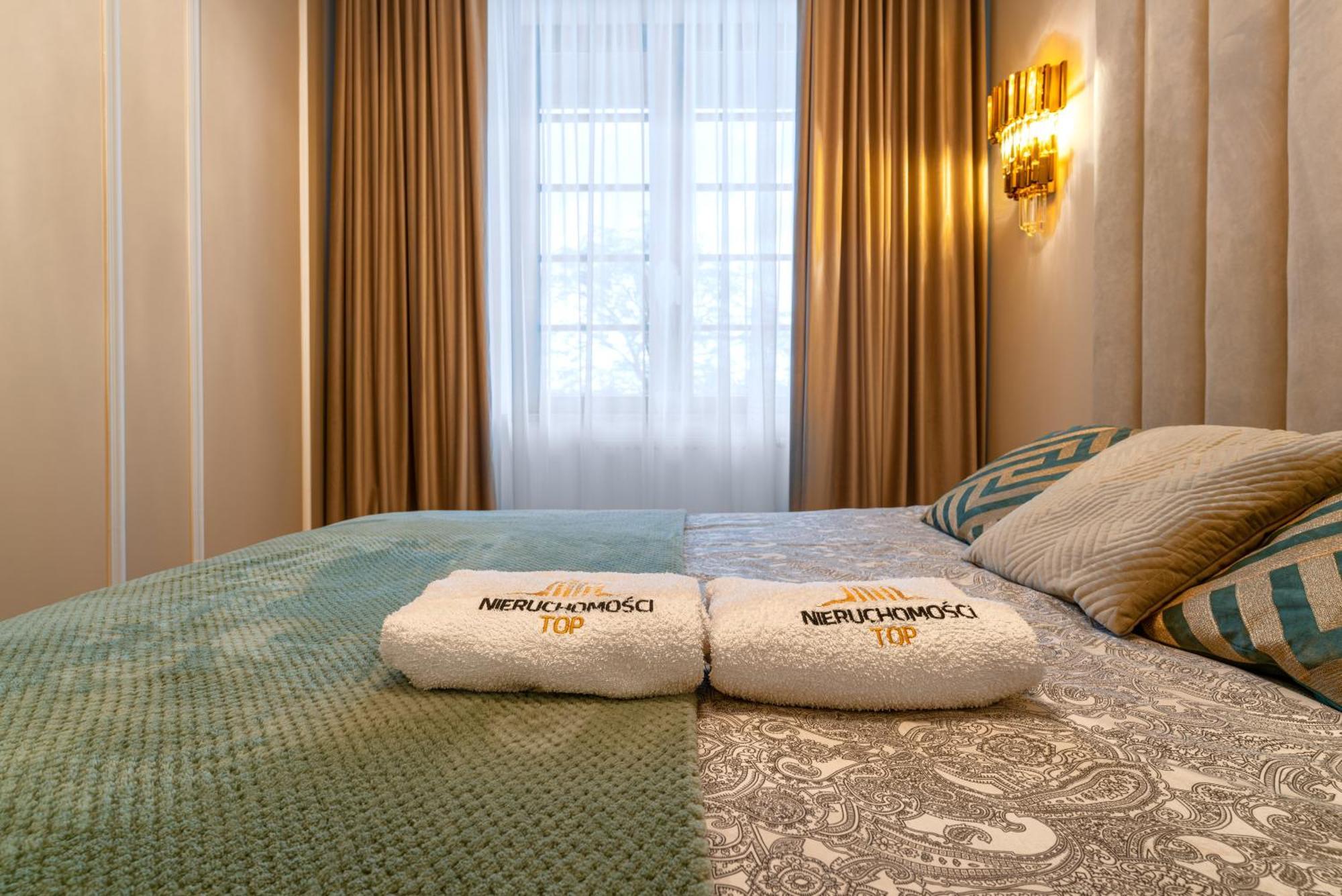 Apartament Versace Jana Pawla วรอตซวาฟ ภายนอก รูปภาพ